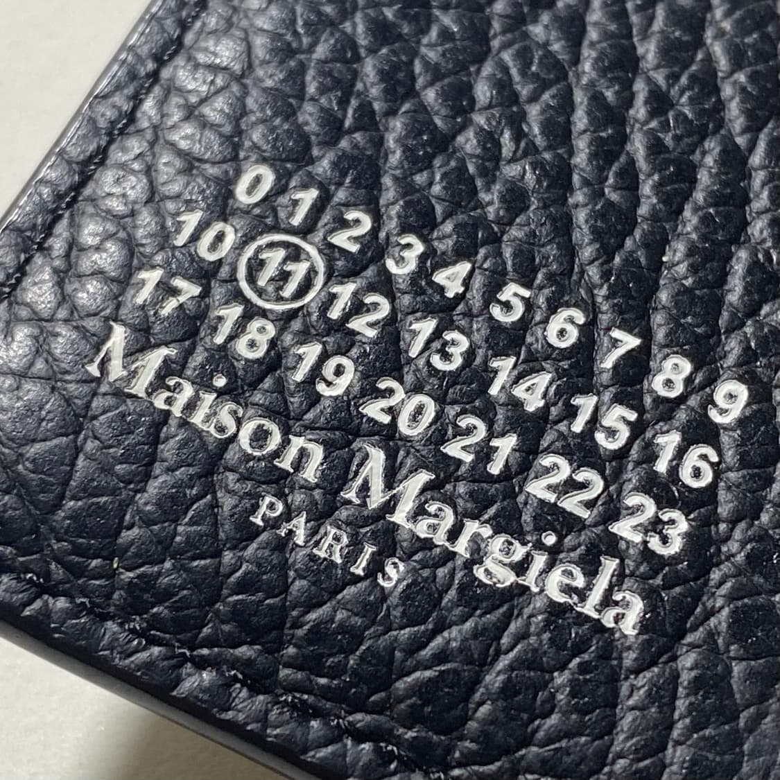 [정품] 메종마르지엘라 4스티치 키링 카프스킨 홀딩 카드지갑 상품이미지8