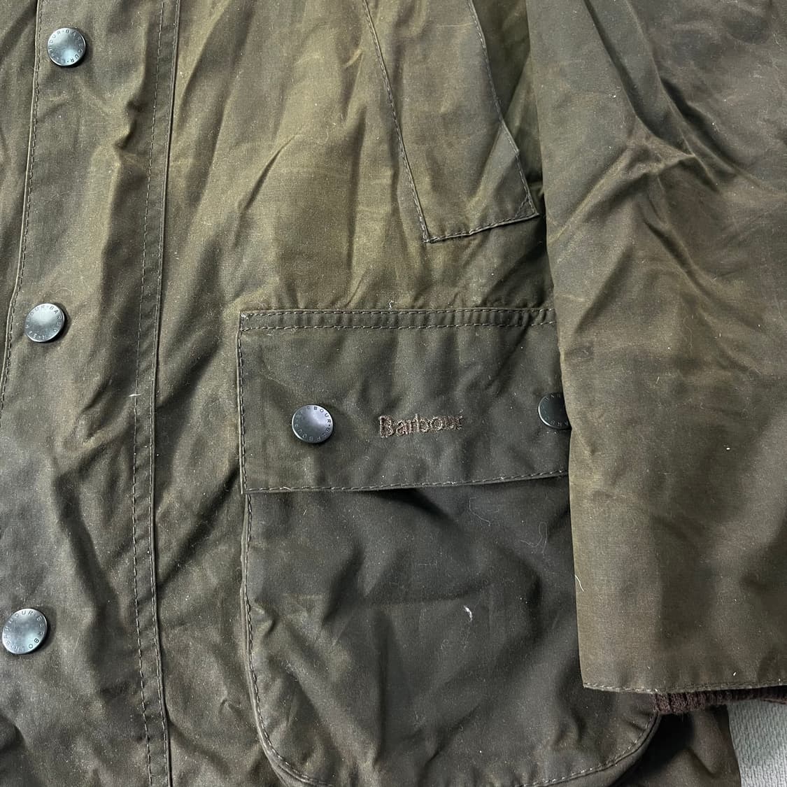 100 바버 인터네셔널 뷰포트 왁스 자켓 상품이미지2
