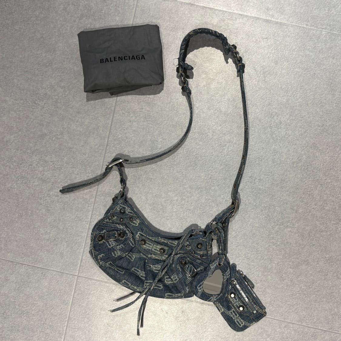 발렌시아가 xs 르카골 데님  상품이미지2