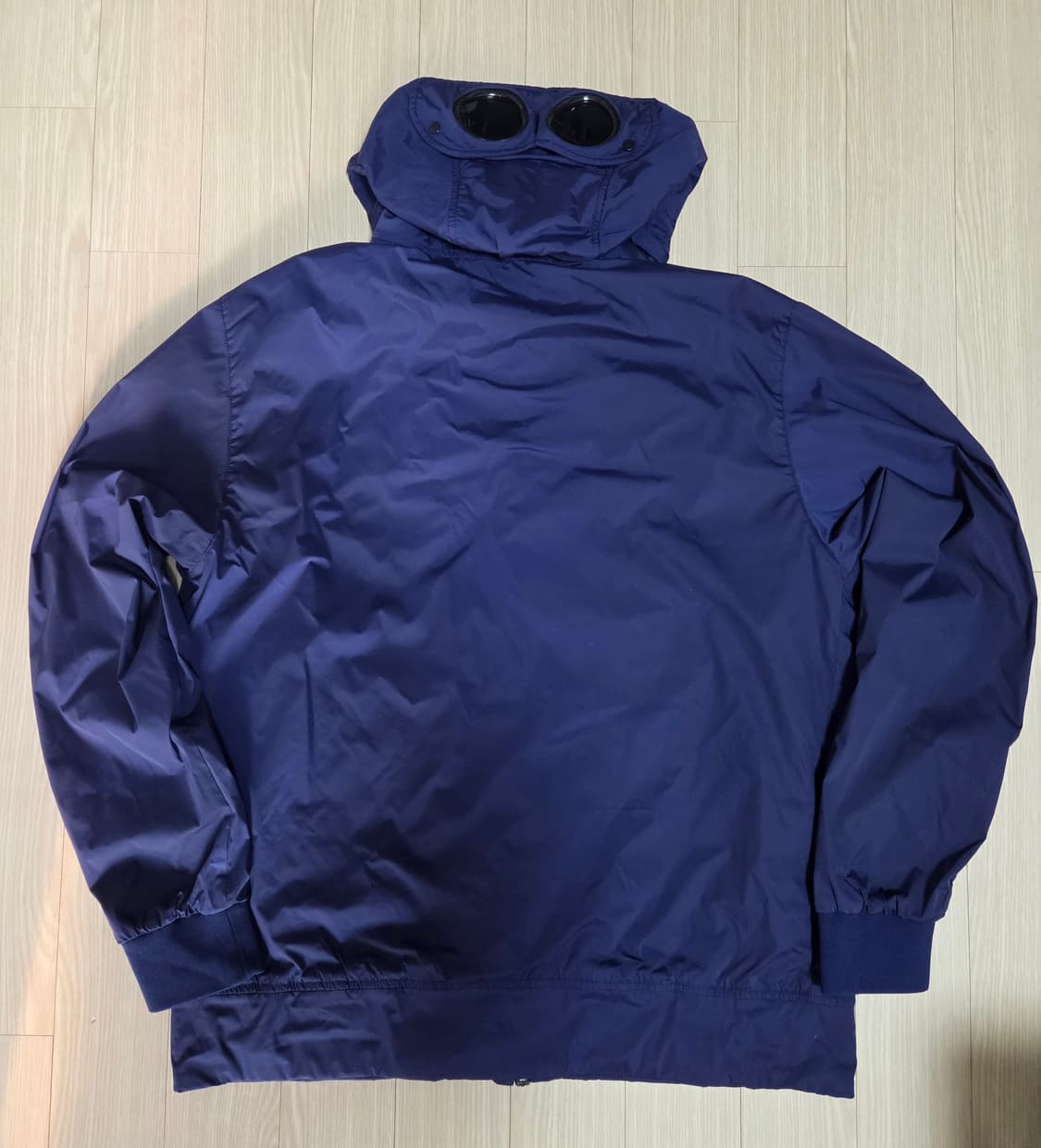 씨피컴퍼니 X 아디다스 나일론 고글후드 트랙탑 상품이미지2