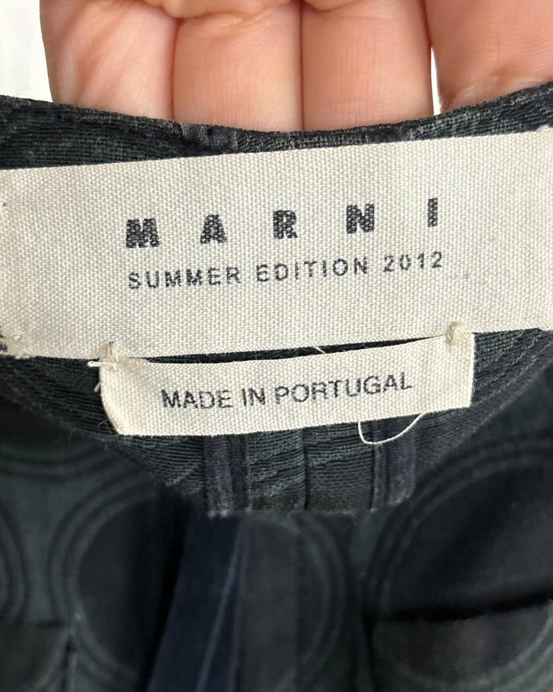 마르니 블랙 앤 그레이 원형 패턴 숏팬츠 상품이미지6