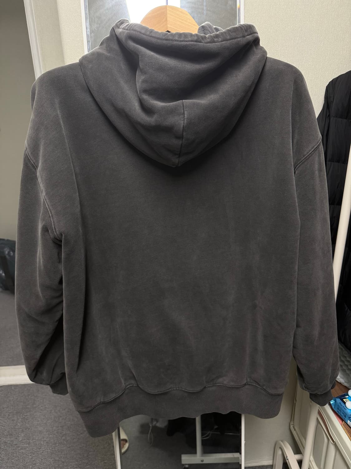 칼하트wip 비스타 후드집업 상품이미지3