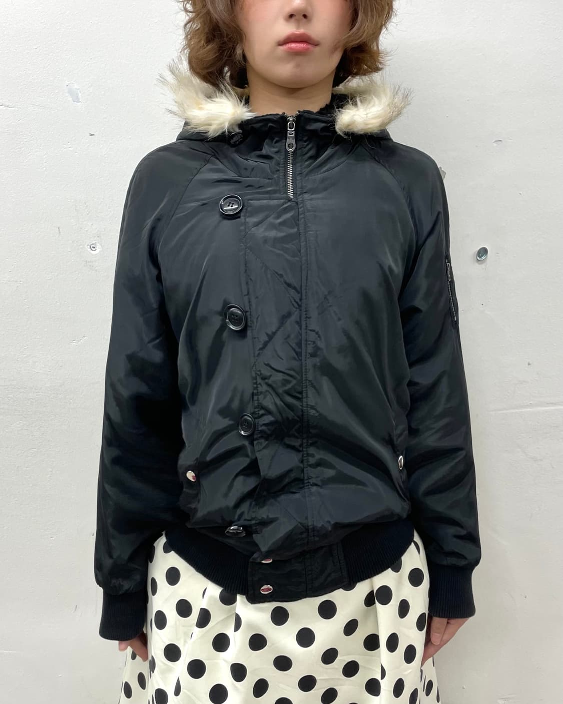  n2b Glossy Black Padded Jumper  상품이미지3