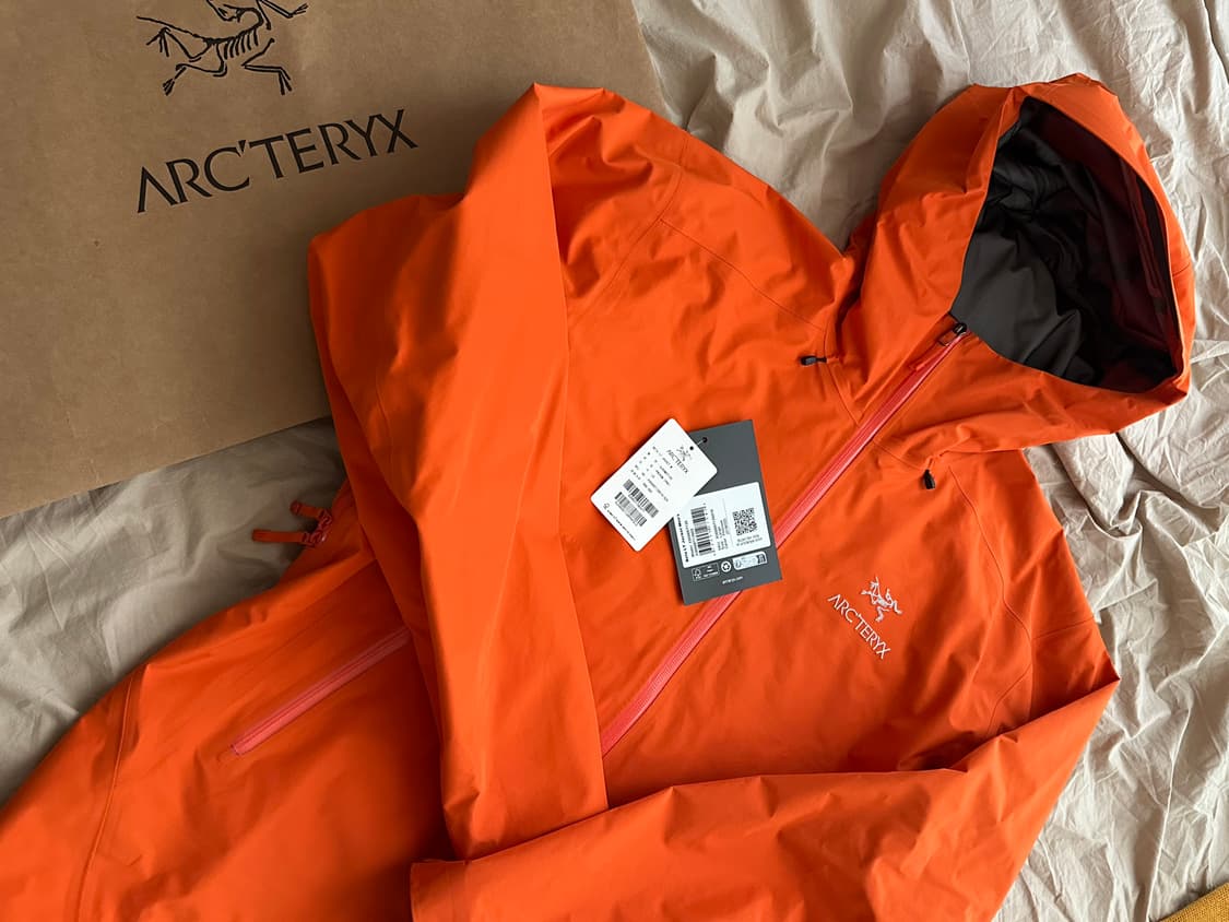 [L]아크테릭스 베타 LT자켓 페놈 / Arc'teryx Beta LT 상품이미지1