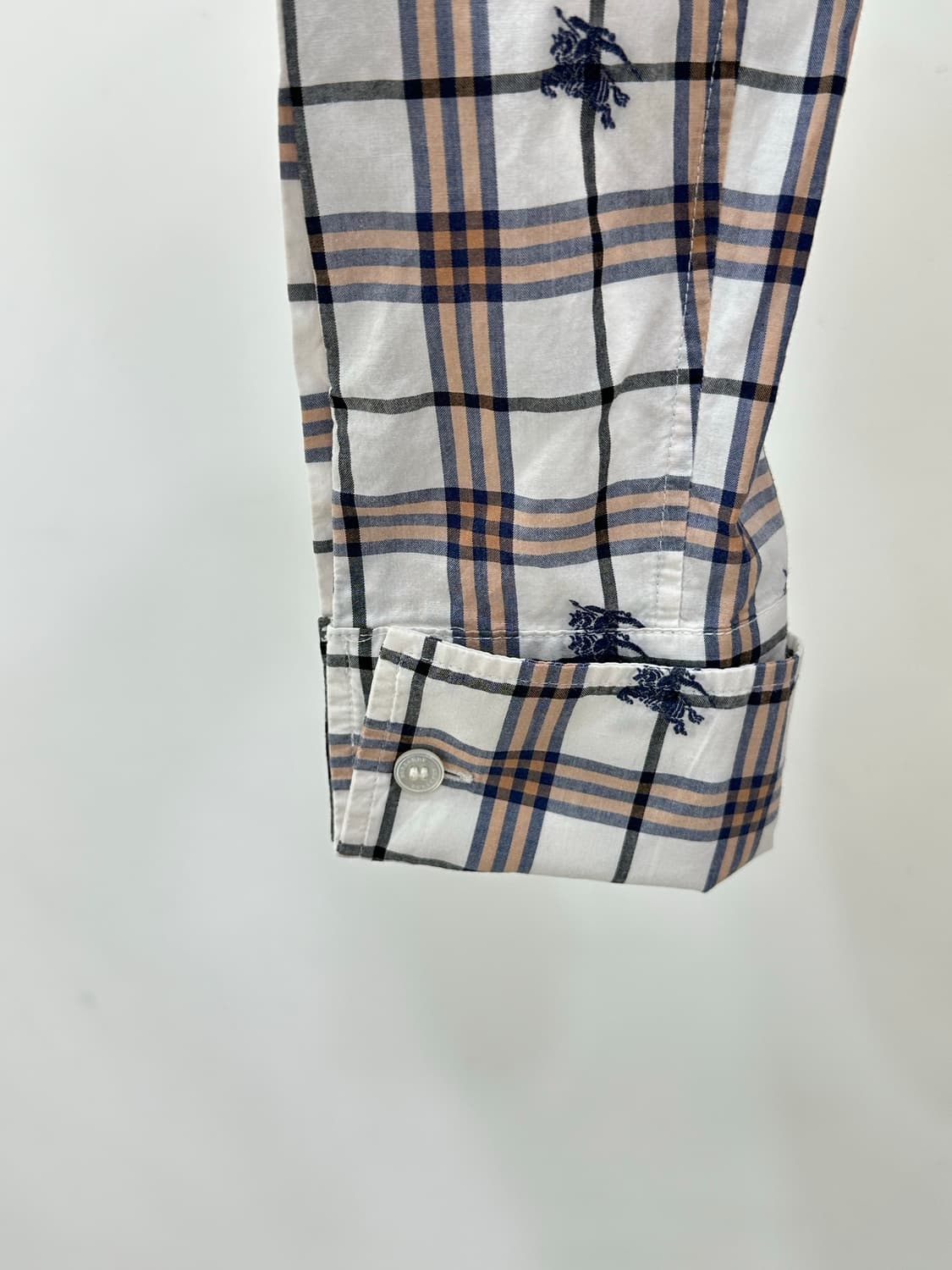 버버리 여성 자수 체크 남방 상품이미지5