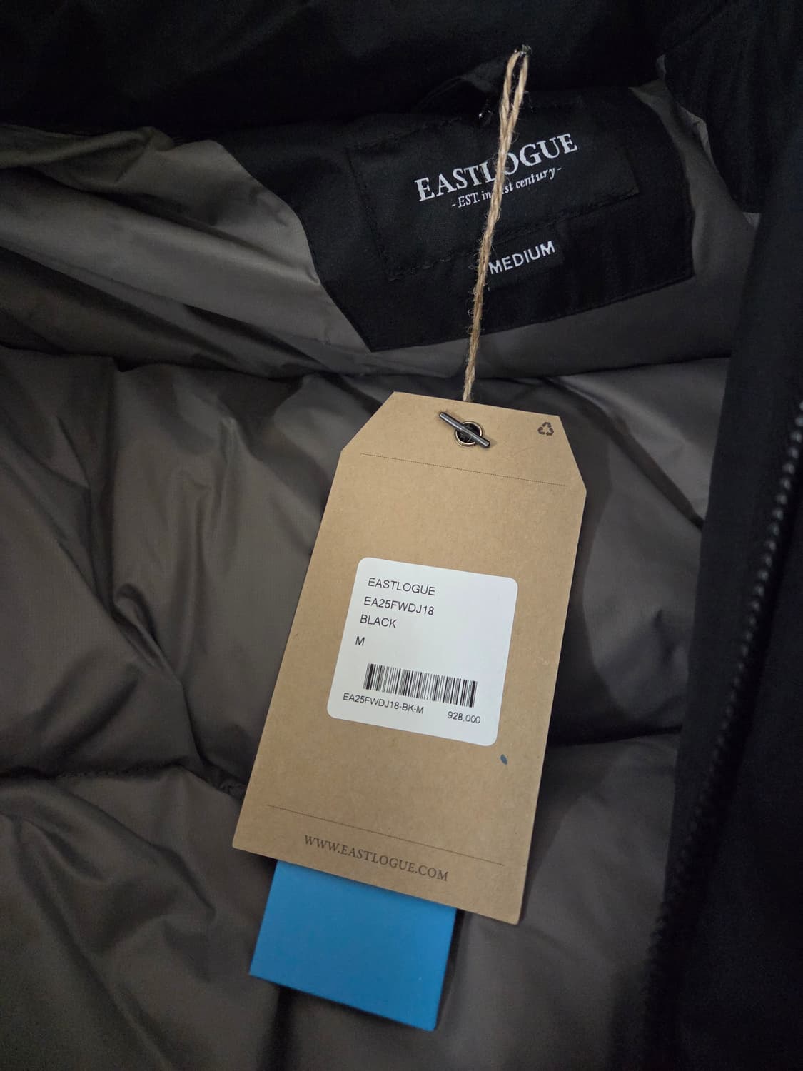 이스트로그 라프 25fw 블랙 새것 상품이미지2