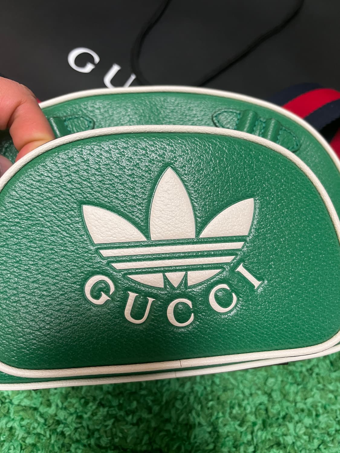 구찌 x 아디다스 콜라보 스몰 숄더백 상품이미지8