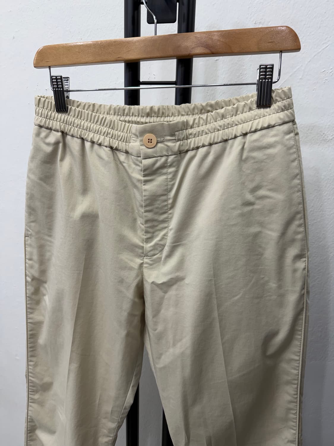 정품) 솔리드옴므 23ss 띠라인 밴딩 면바지 46 상품이미지3