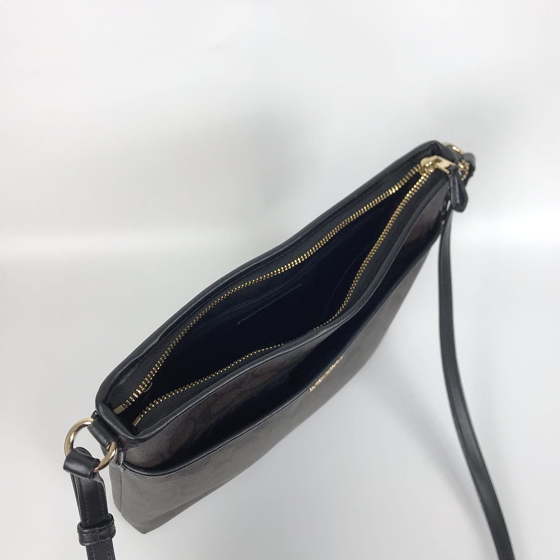 코치 COACH 시그네쳐 파일백 크로스백 여성 가방 상품이미지8
