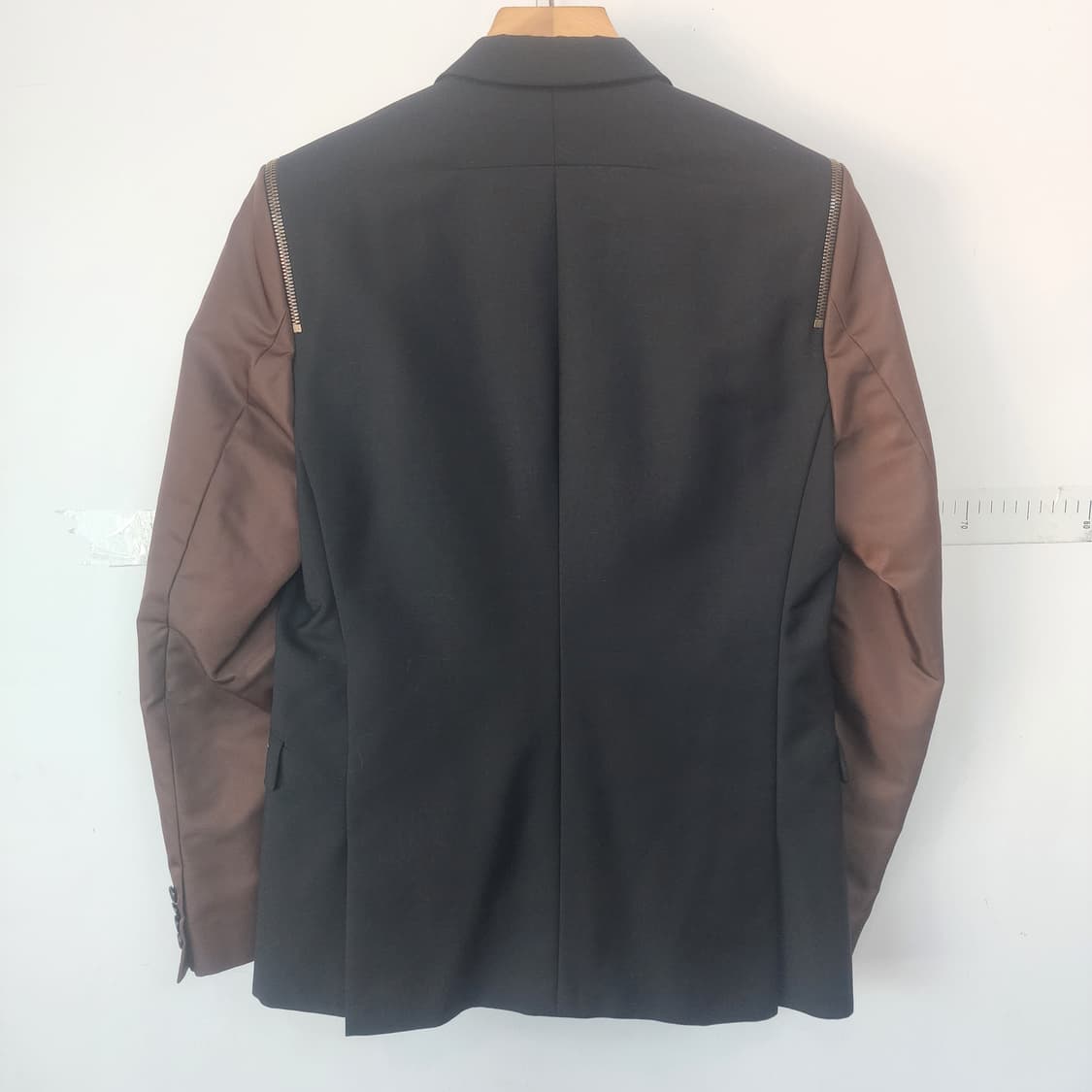 지방시 어깨지퍼 블랙 배색 자켓 상품이미지8