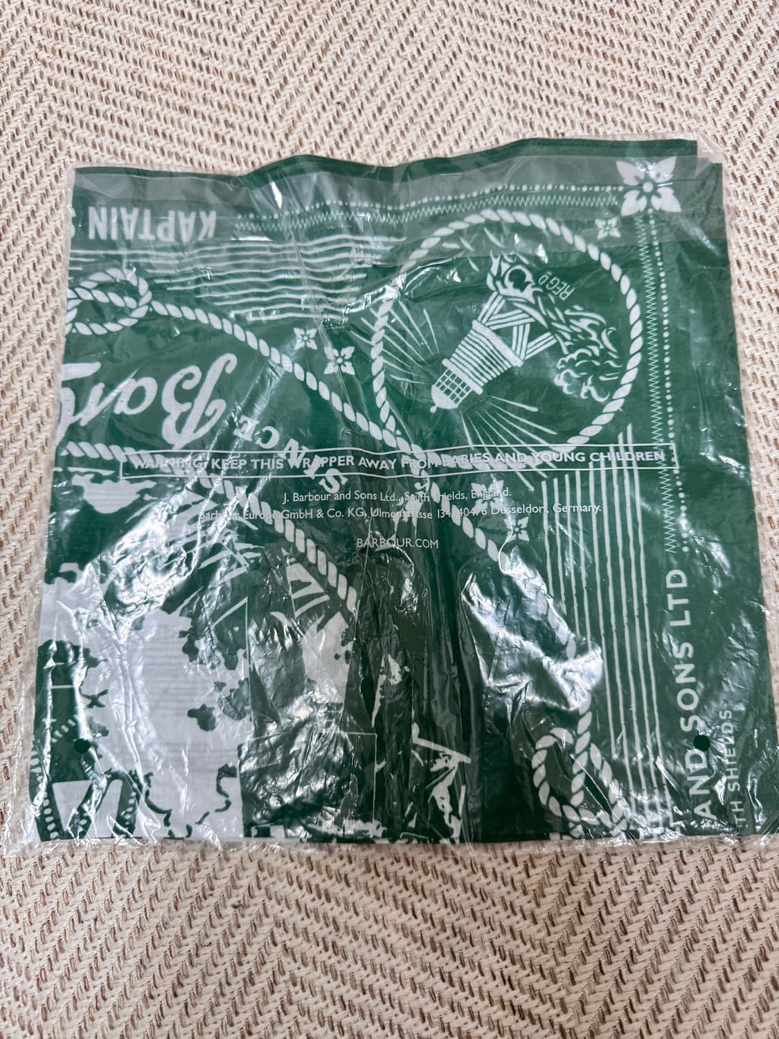 바버x캡틴션샤인 콜라보 반다나 25FW 상품이미지2