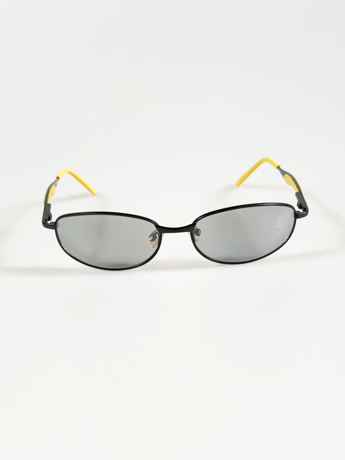 DOMON 블랙 슬림 오벌 메탈 프레임 빈티지 선글라스 상품이미지2