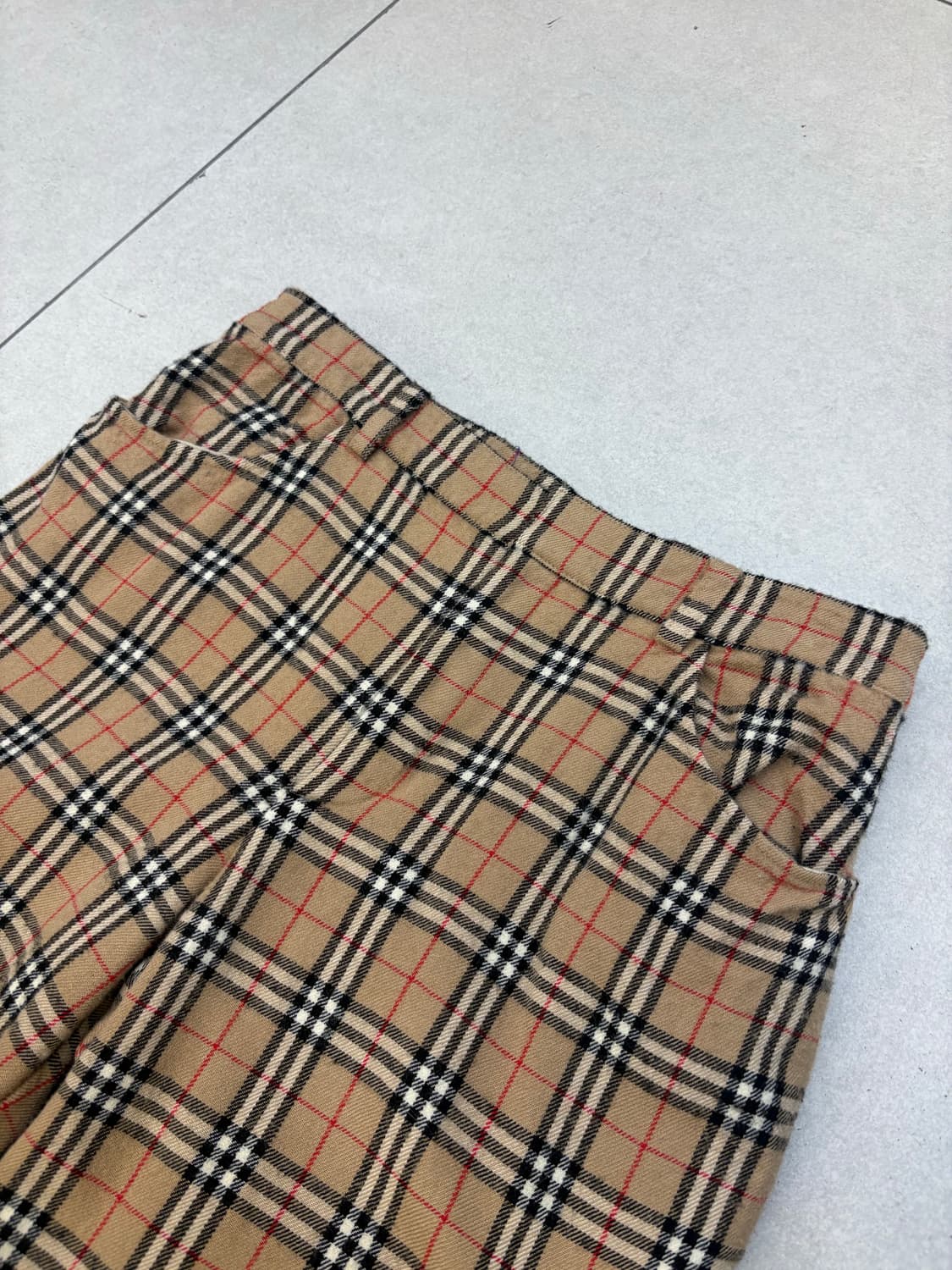 [ 38 ] 버버리 노바체크 패턴 팬츠 상품이미지4