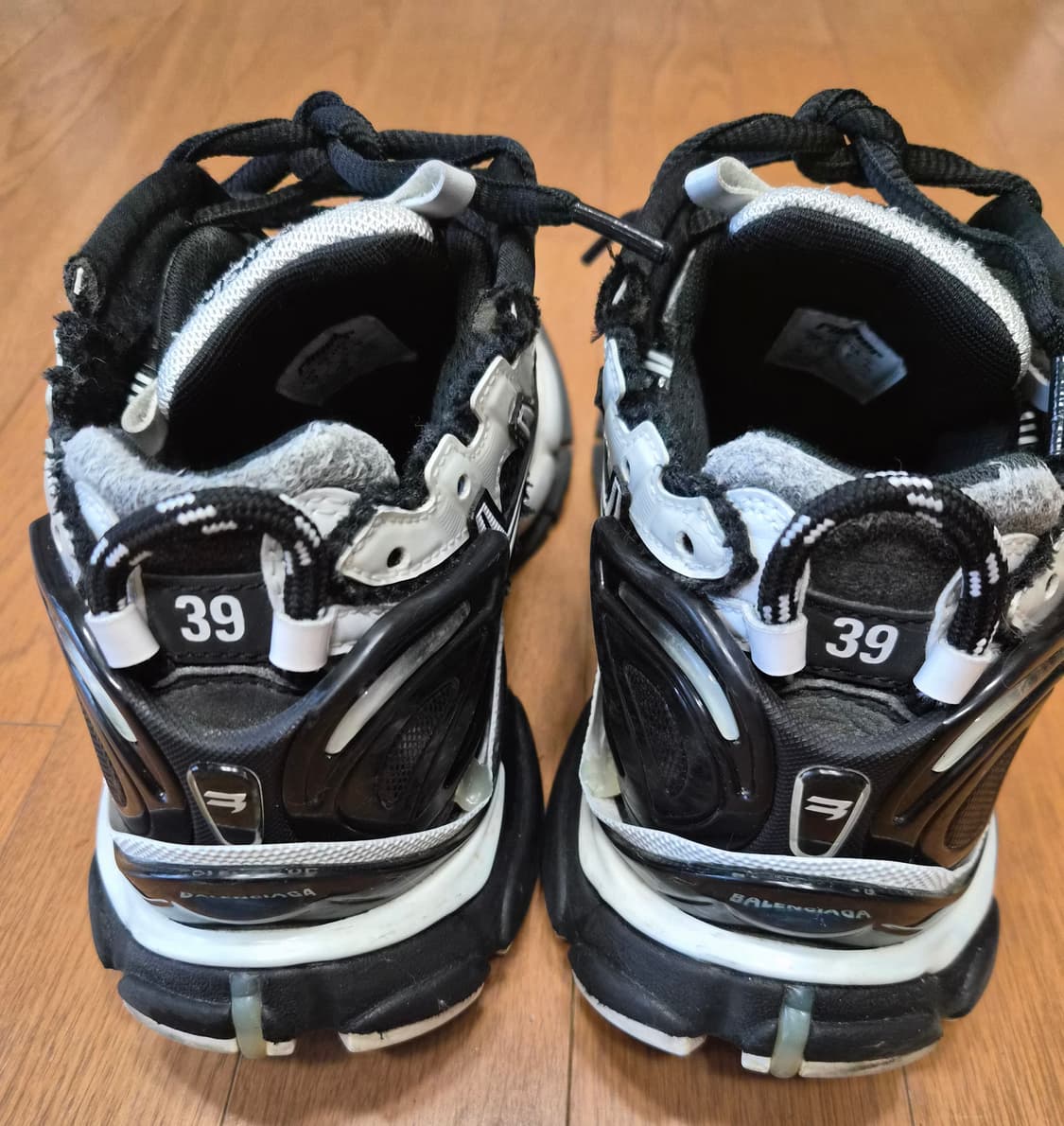 (정품) 발렌시아가 뉴러너 스니커즈 39 (명품 남자 신발 운동화) 상품이미지5