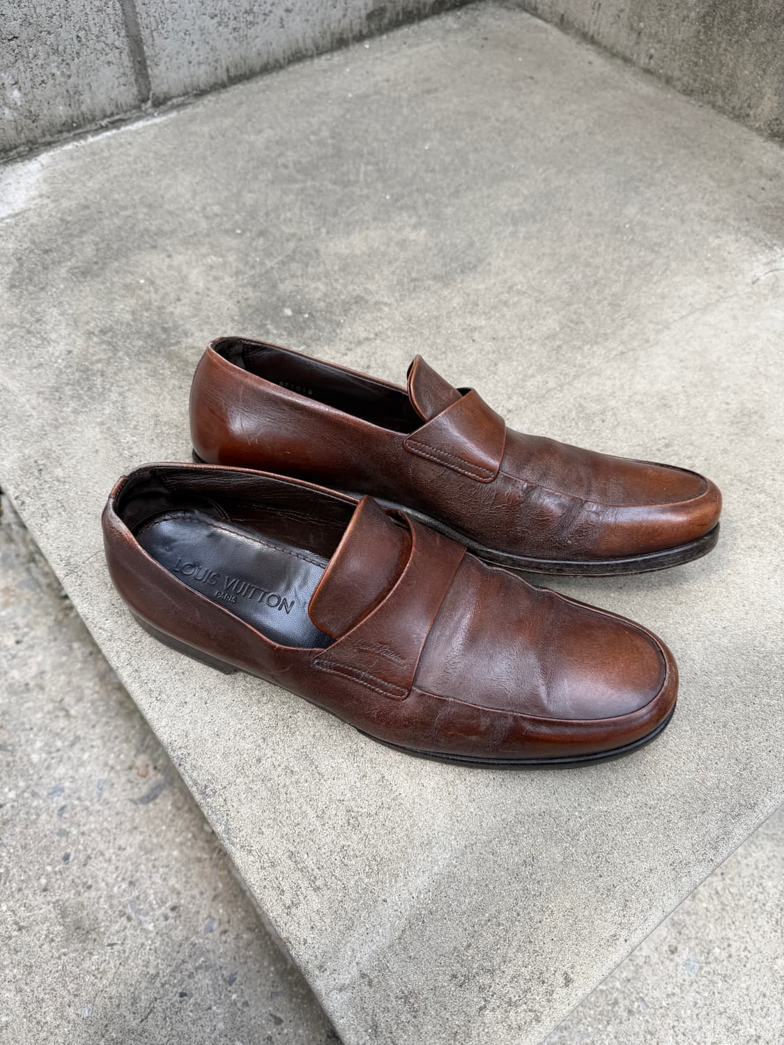 2000s LOUIS VUITTON 빈티지 루이비통 레더 로퍼 상품이미지2