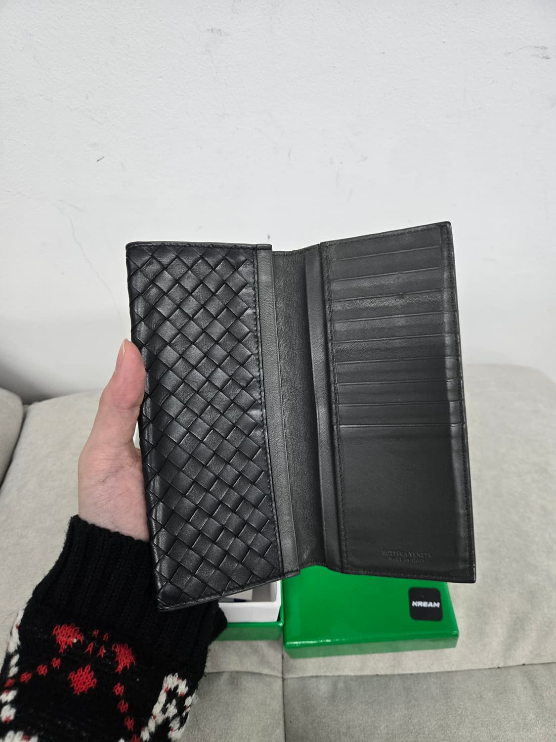 [보증서 정품] 보테가베네타 장지갑 상품이미지1