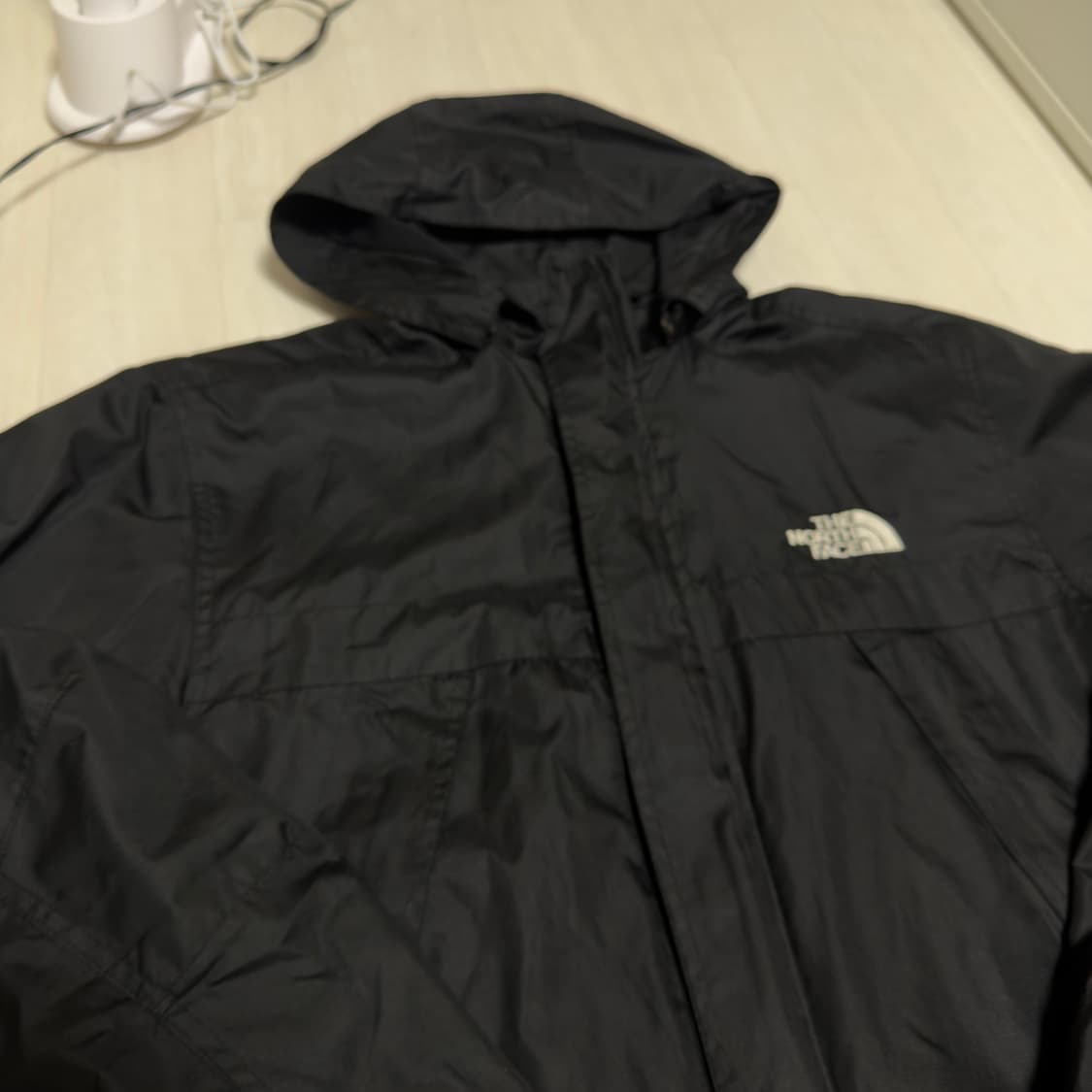 노스페이스 바람막이 자켓 블랙  상품이미지2