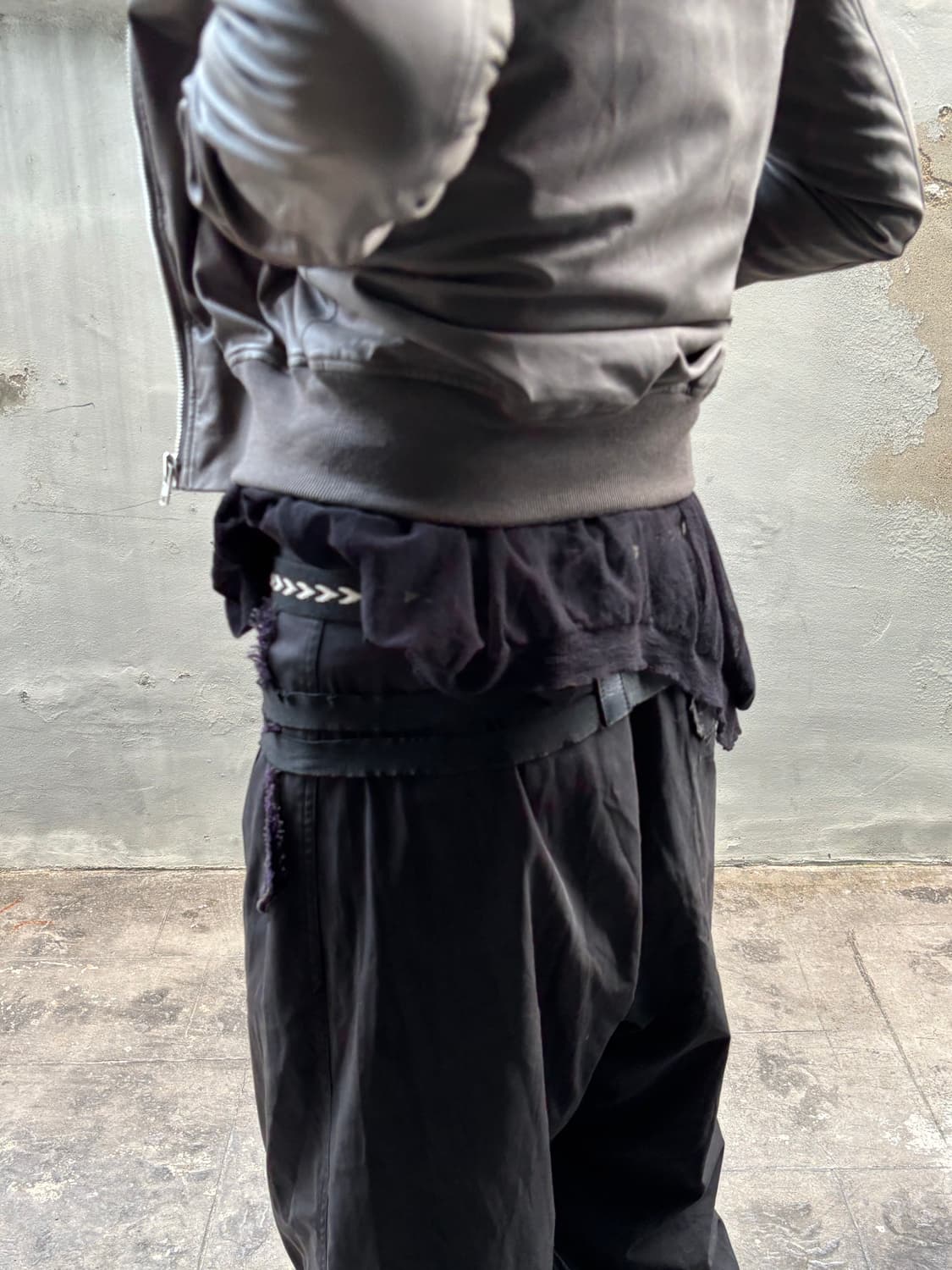 생로랑 애로우 벨트 상품이미지8