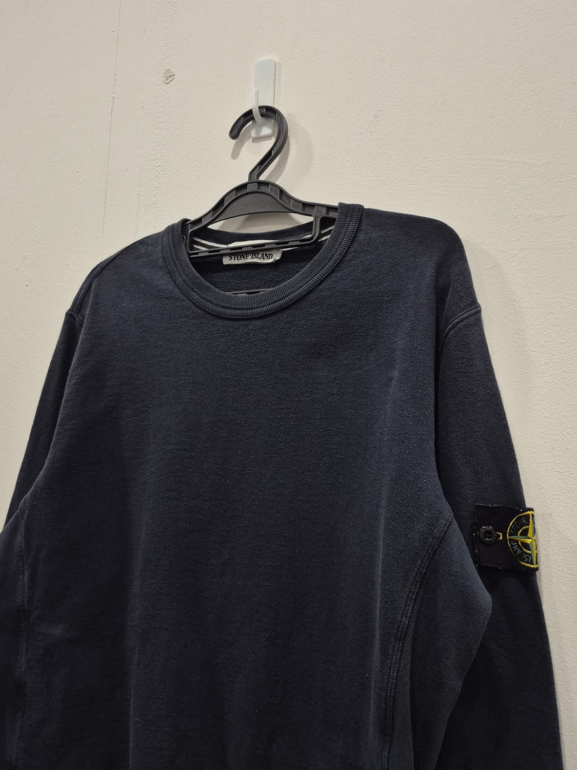 스톤아일랜드 네이비 맨투맨 티셔츠 남성 100사이즈 상품이미지2