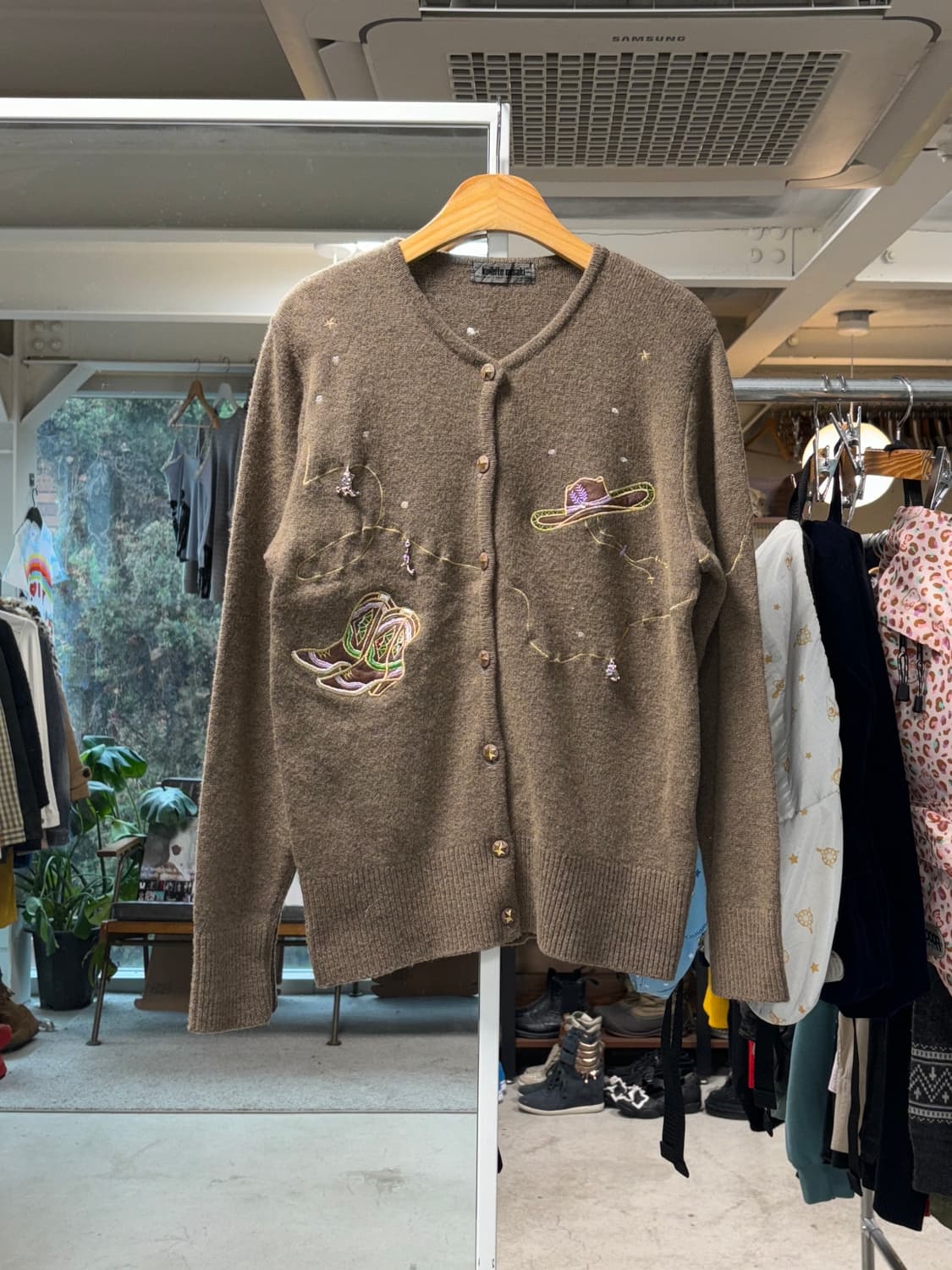 고이비토 미사키 웨스턴 참 가디건 상품이미지1