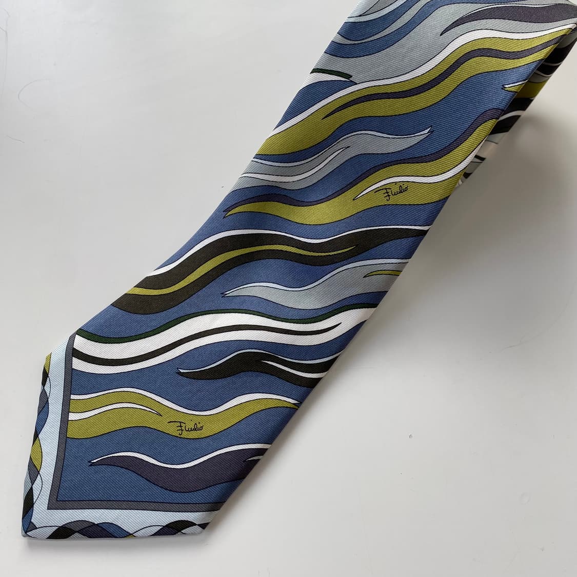 에밀리오푸치 (Emilio Pucci)명품정품넥타이8.3cm 상품이미지5