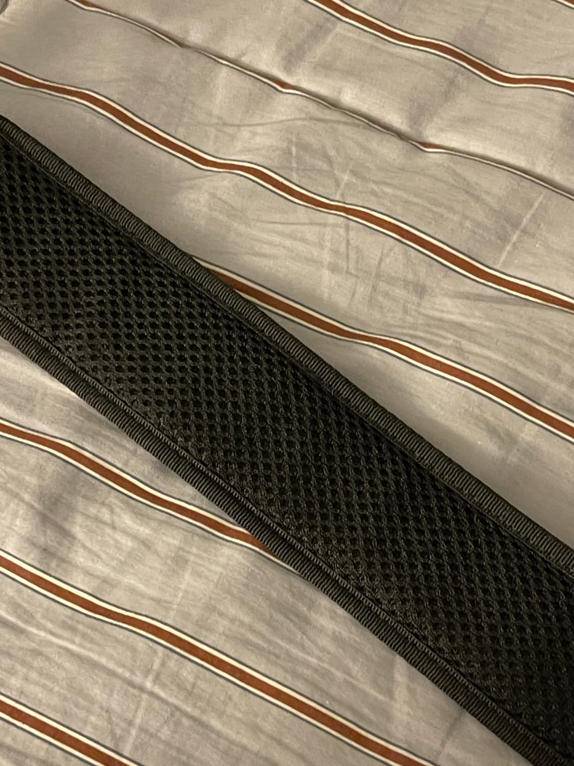 아미 파리 ami 스몰 메신저백 상품이미지7