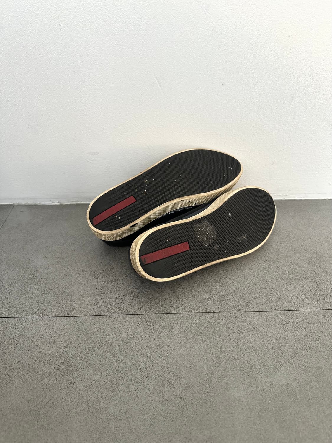 프라다 스포츠 2000s 페이던트 블루 스니커즈 상품이미지8