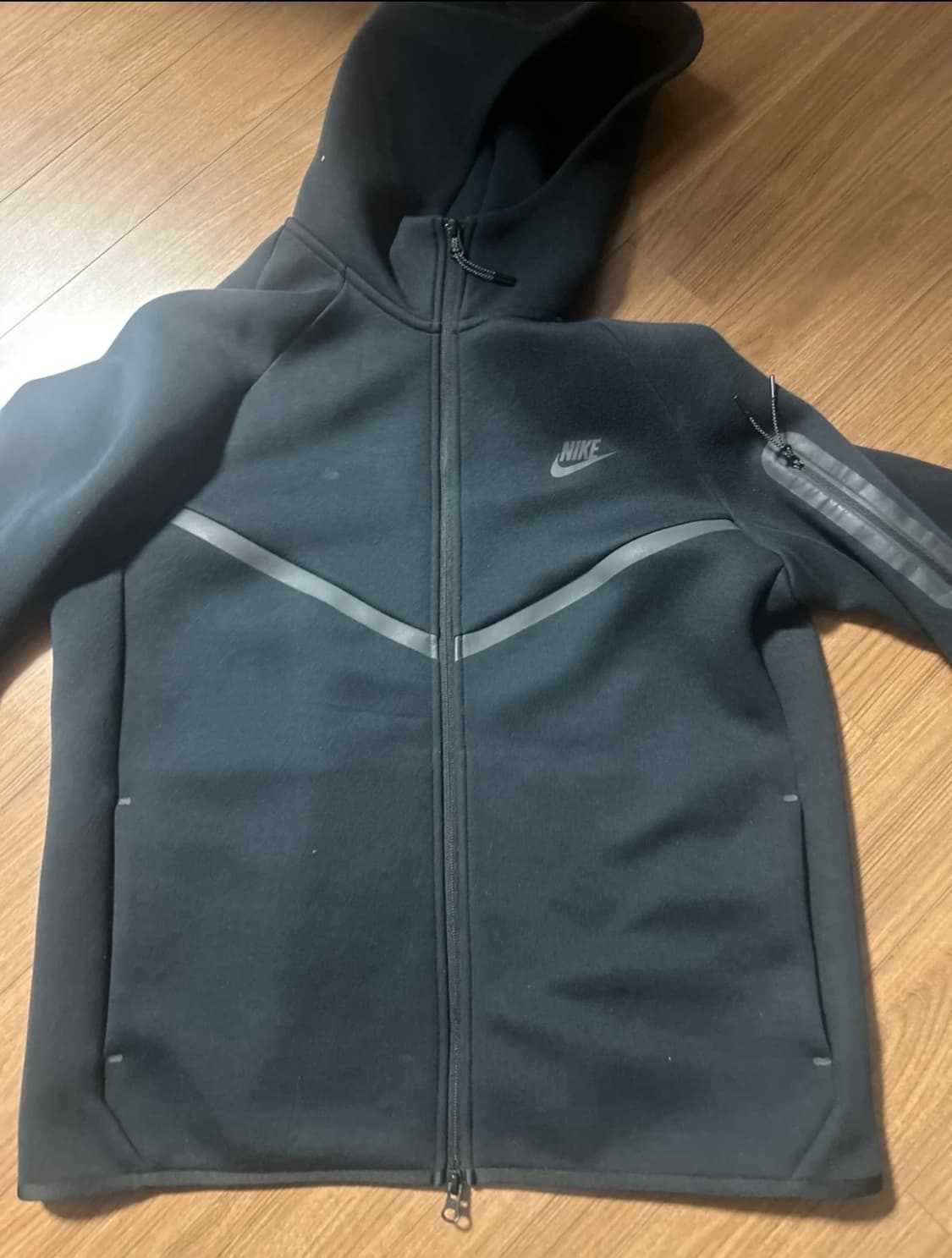 나이키 테크플리스 상품이미지1