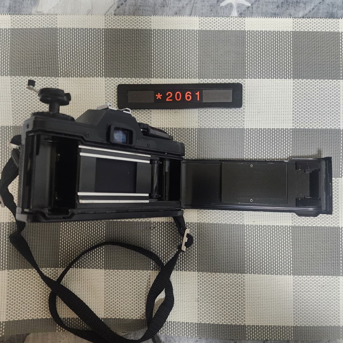 올림푸스 OM 10 블랙바디 1.4렌즈 필름카메라 상품이미지6