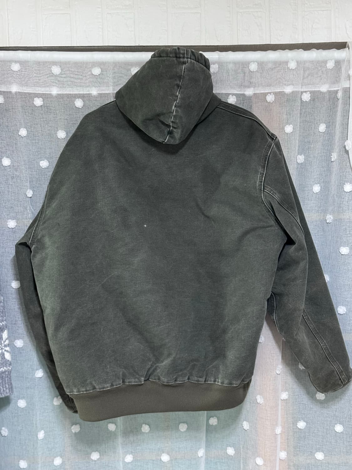 착샷 o) 칼하트 액티브자켓 J68 MOS XL 판매합니다 상품이미지2