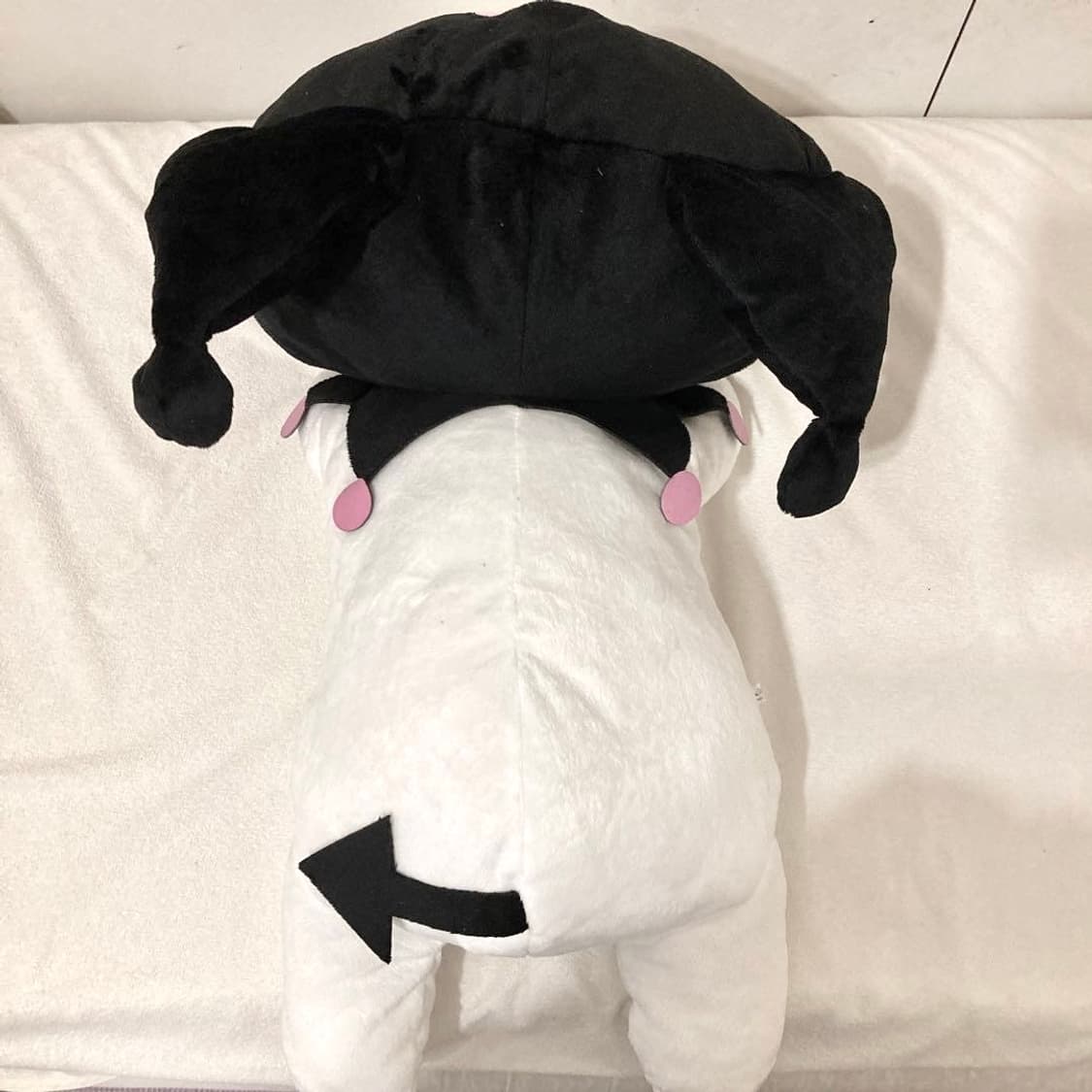 누워있는 쿠로미 BIG 인형 상품이미지3
