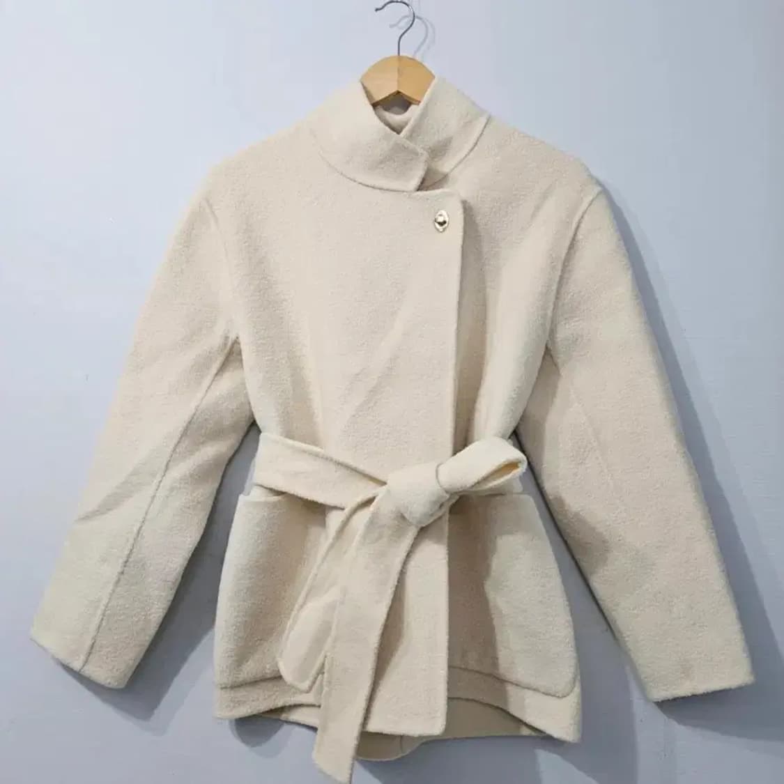 한섬 마쥬 부클 하이넥 벨티드 하프 코트 재킷 55 상품이미지2