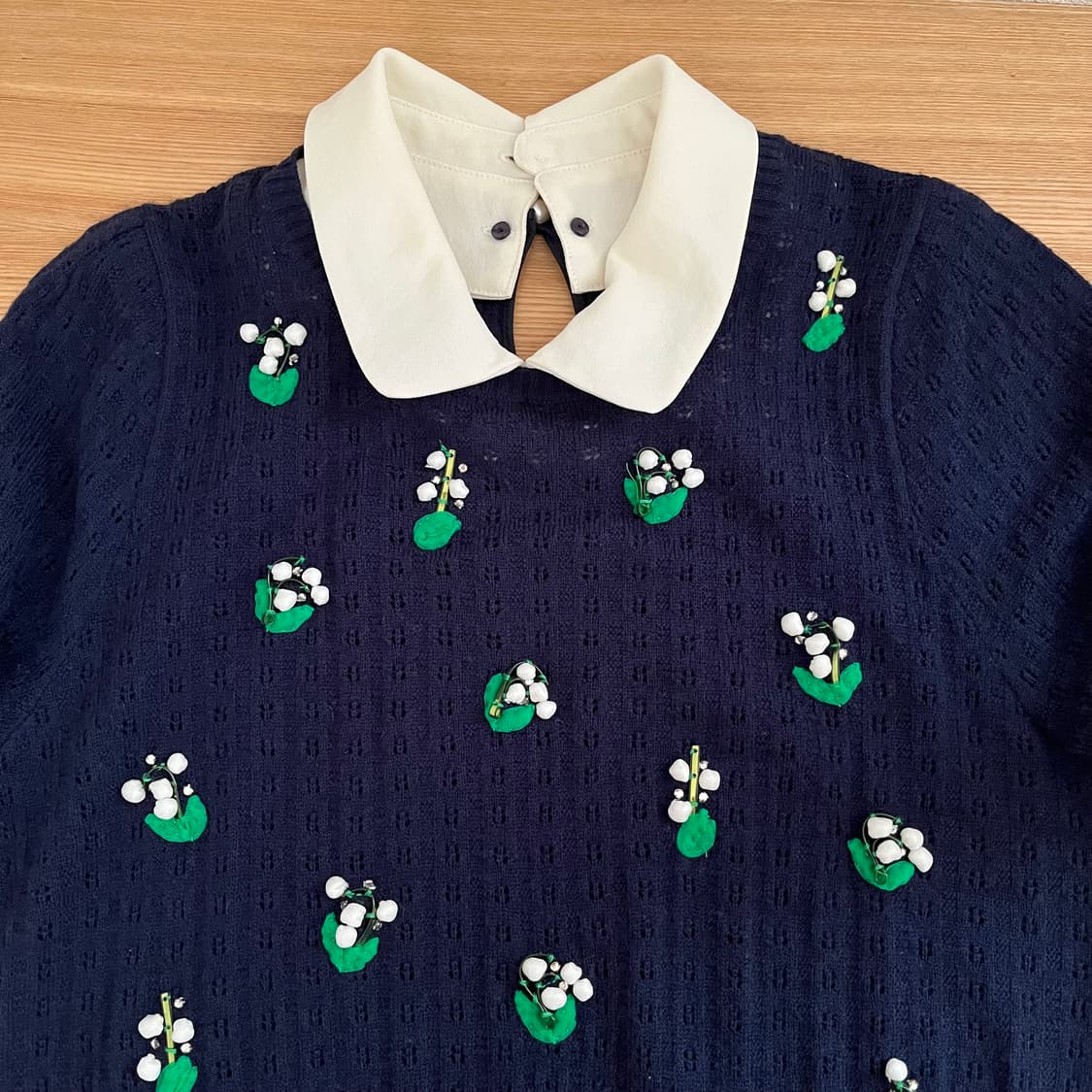 MUVEIL 뮤베르 뮤베일 은방울꽃 반팔 니트 블라우스 상품이미지3