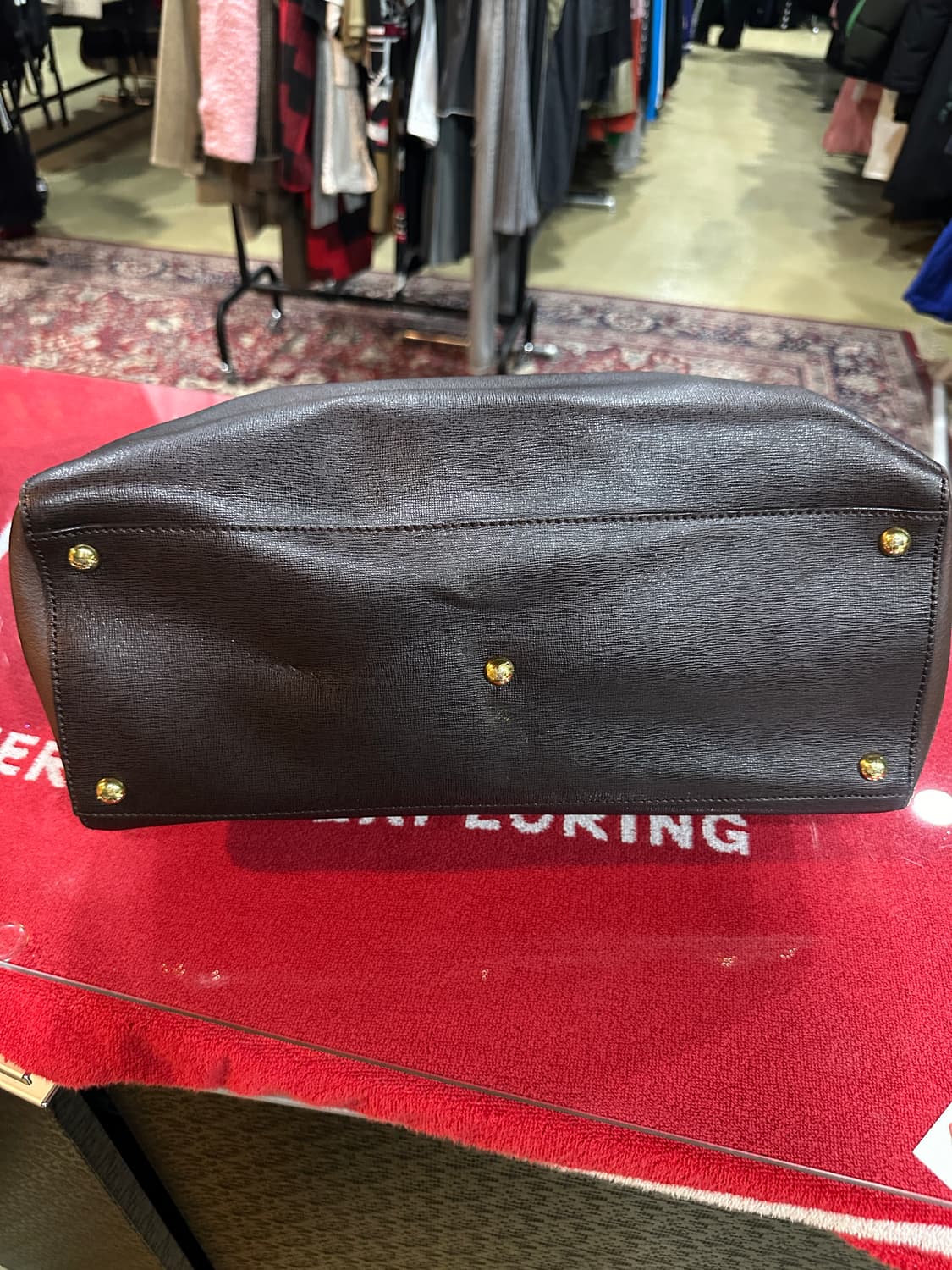 펜디 투쥬르 가죽숄더백 상품이미지6