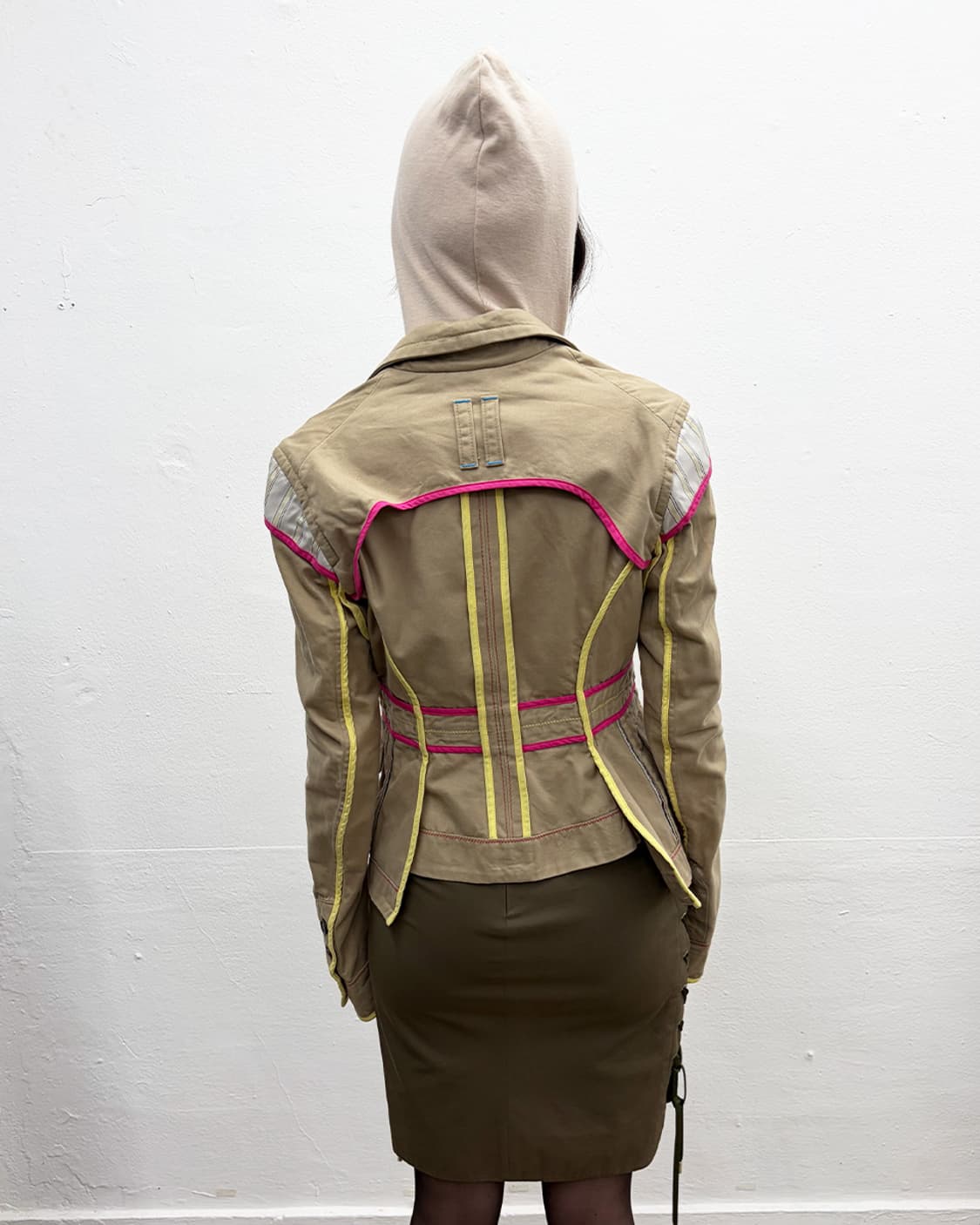 디스퀘어드 2005S/S 벨티드 파이핑 자켓 상품이미지3