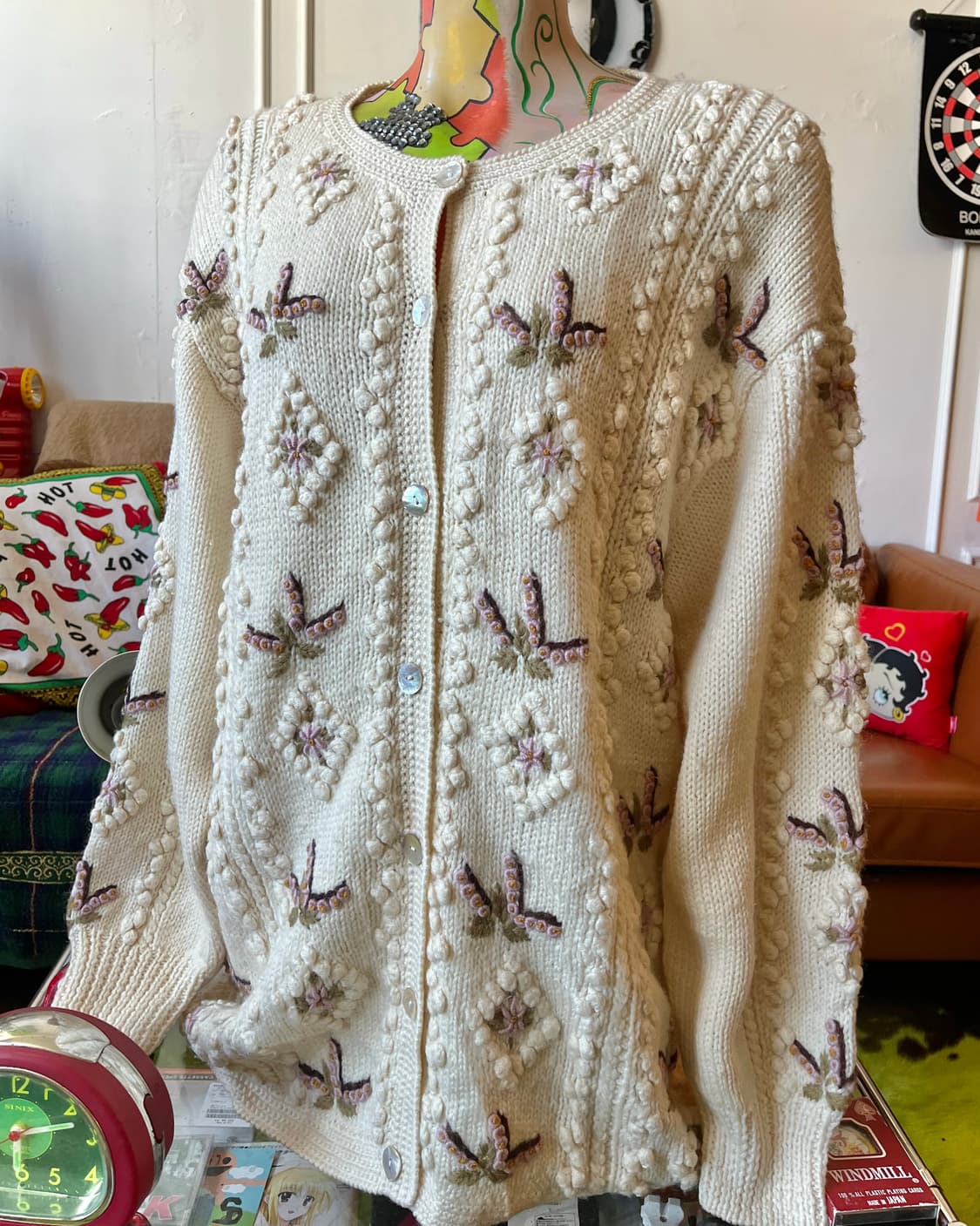 Japanese 3D Pom Pom Floral Knit Cardigan 상품이미지3