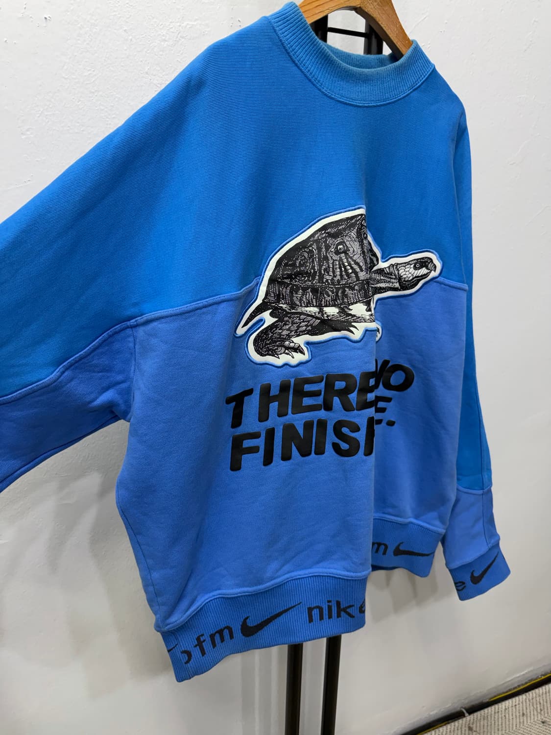 정품) 나이키 x CPFM 플리스 크루넥 맨투맨 M 상품이미지2