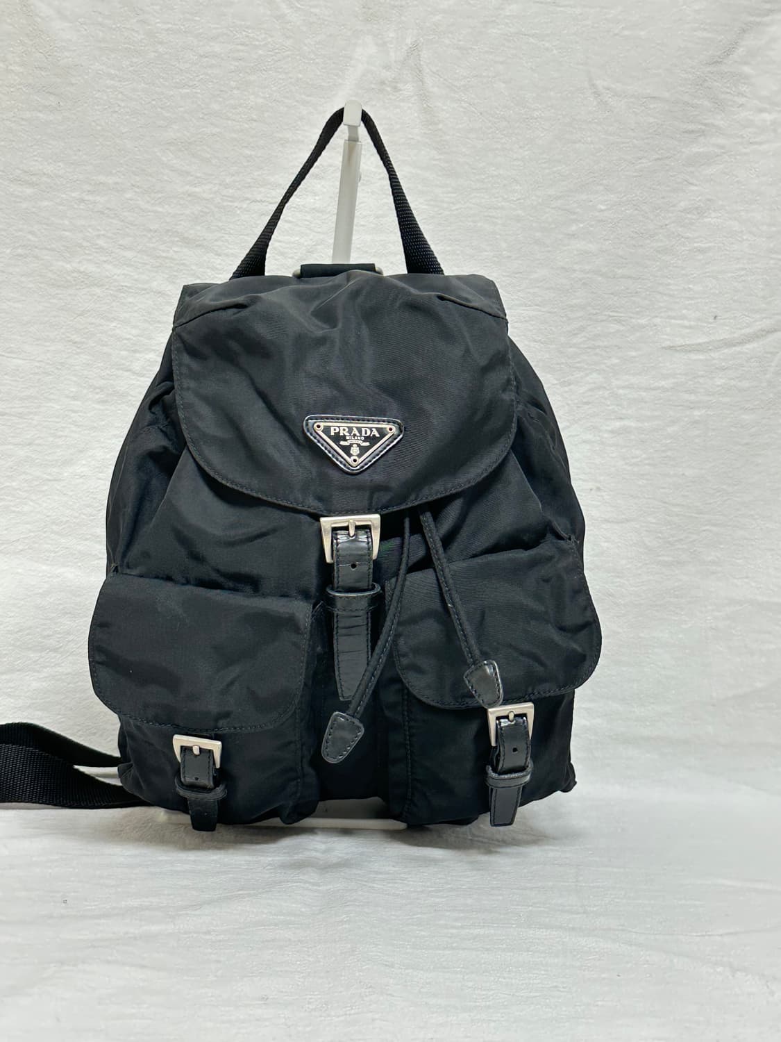 정품 프라다 포코노 나일론 투포켓 스몰 백팩 블랙 상품이미지1