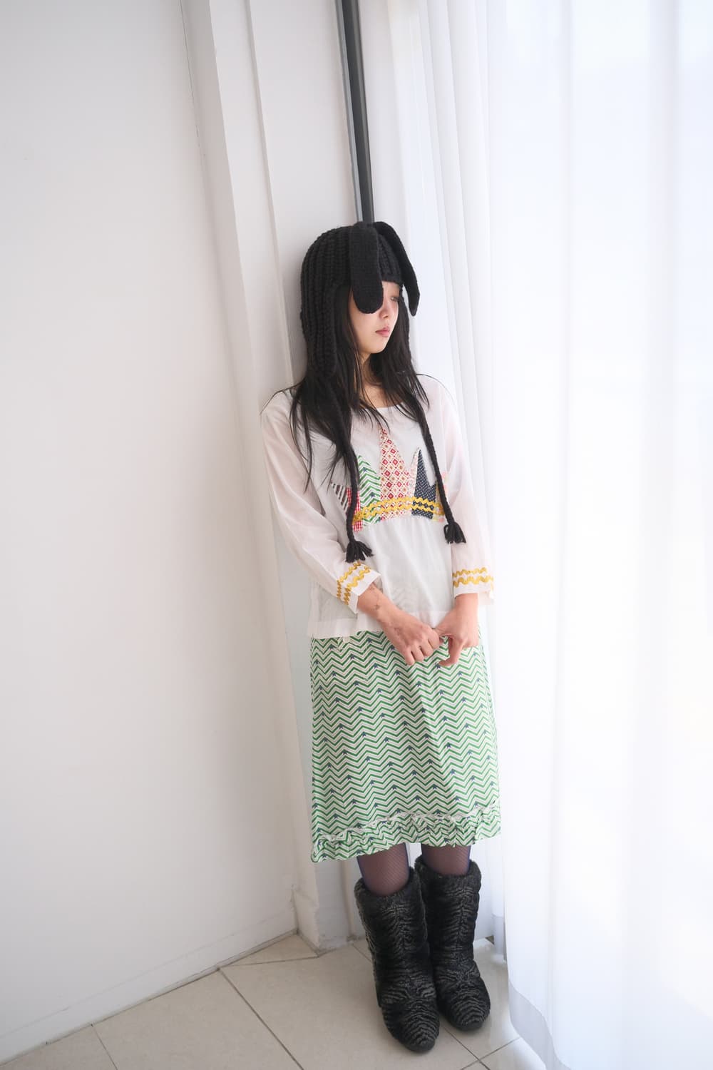 Crown appliqué top  상품이미지1