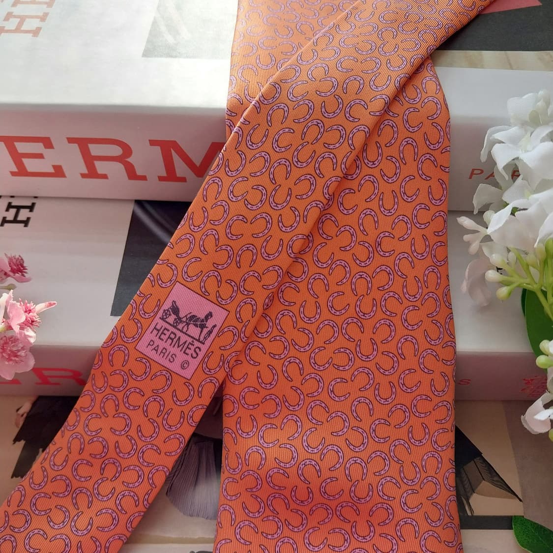 에르메스 실크 오렌지 말발굽 넥타이 9.3cm A+~A등급 K1612
 상품이미지3