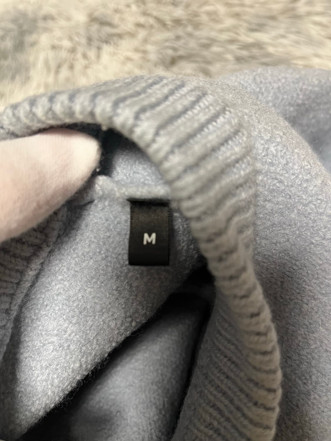 아미 인타르시아 빅로고 니트 상품이미지3