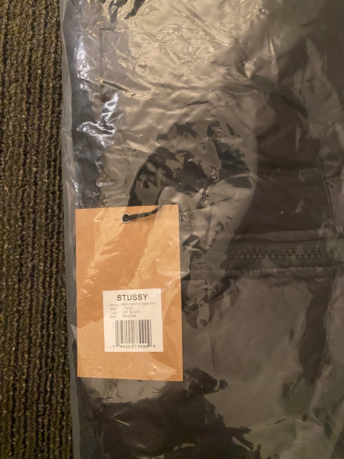 (새상품/M) 스투시 립스탑 다운 파카 제트블랙 상품이미지3