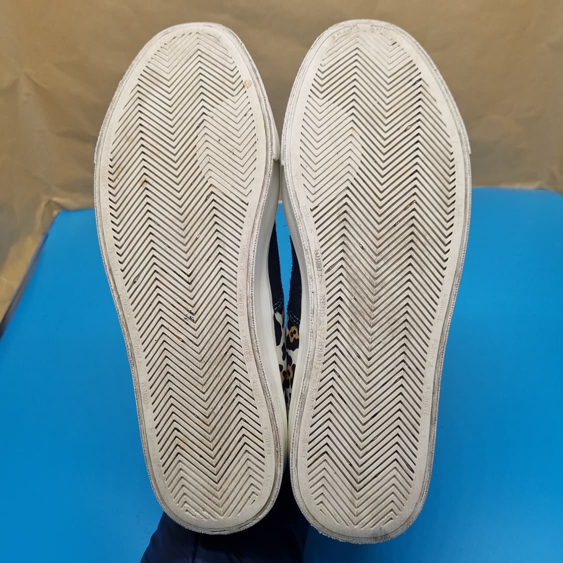 컨버스 스키드그립 레오파드 스니커즈270 상품이미지3