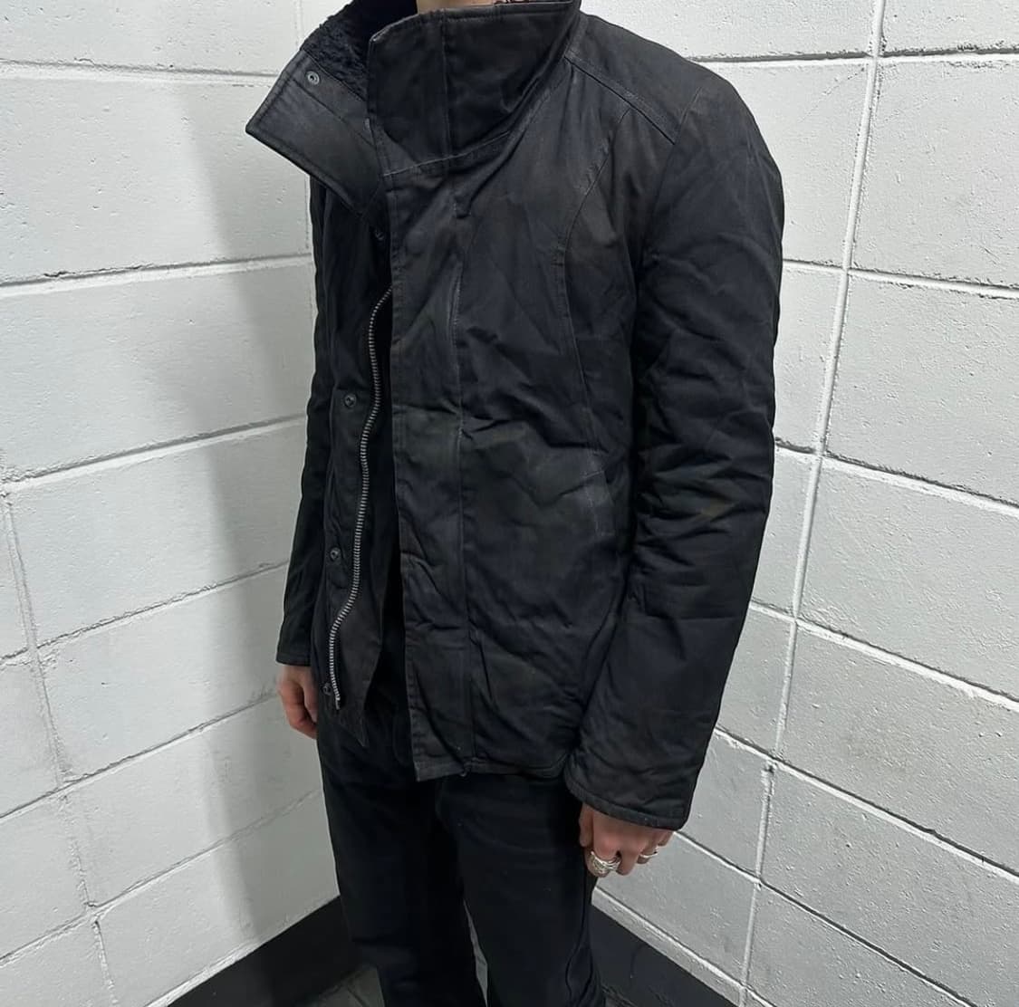 Attachment blurred black heavy work 상품이미지7