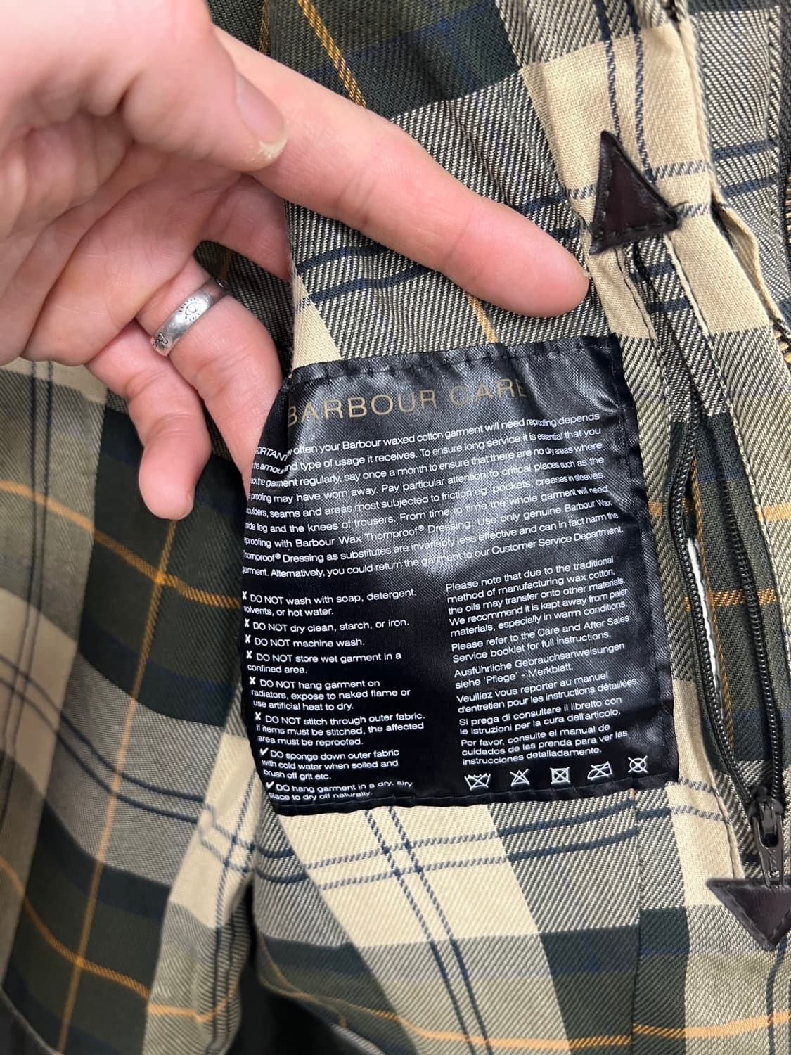 바버 여성 클래식 비데일 왁스 야상 카키 자켓 상품이미지7