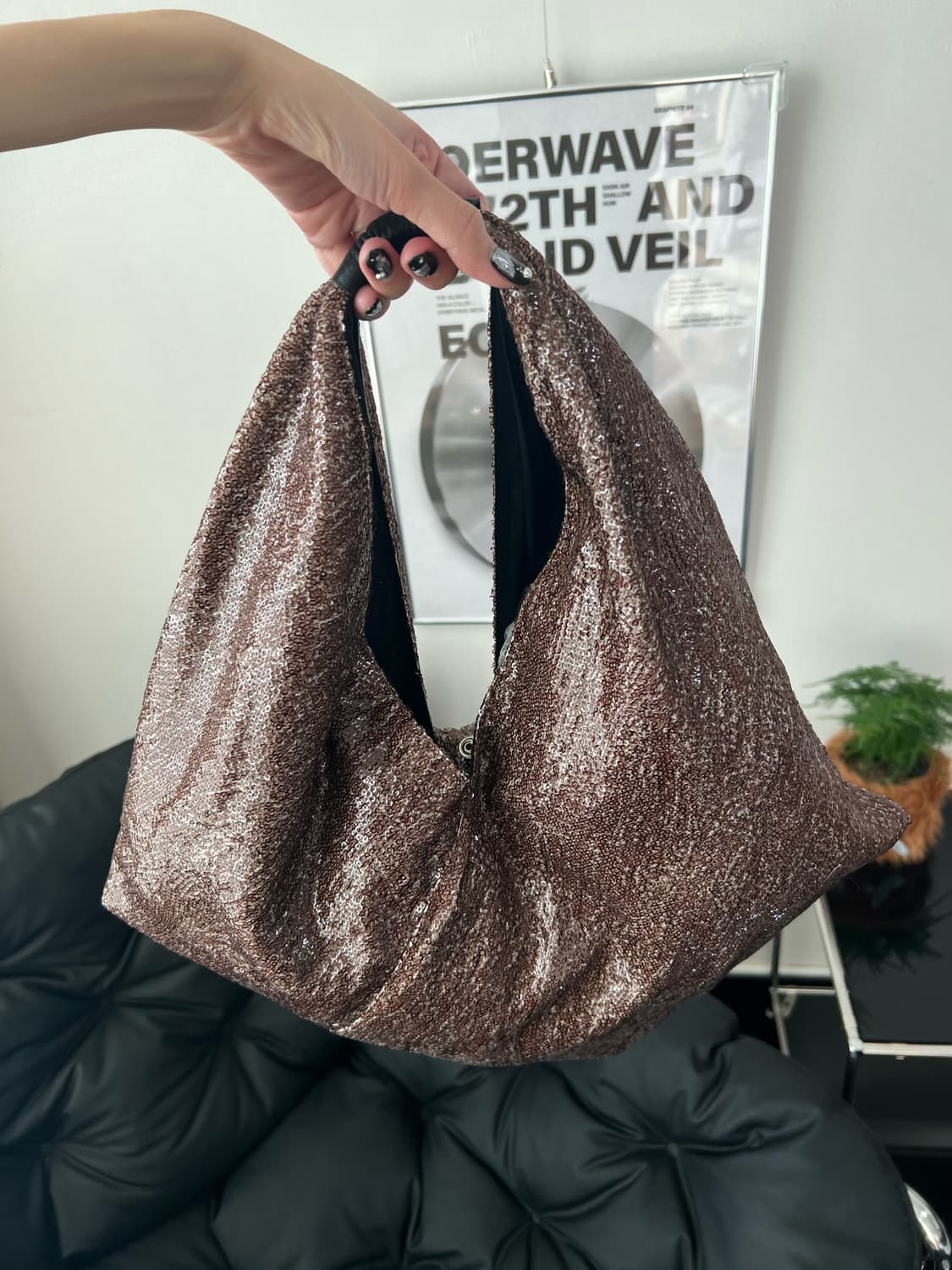 MM6 메종 마르지엘라 스팽글 호보백 상품이미지3