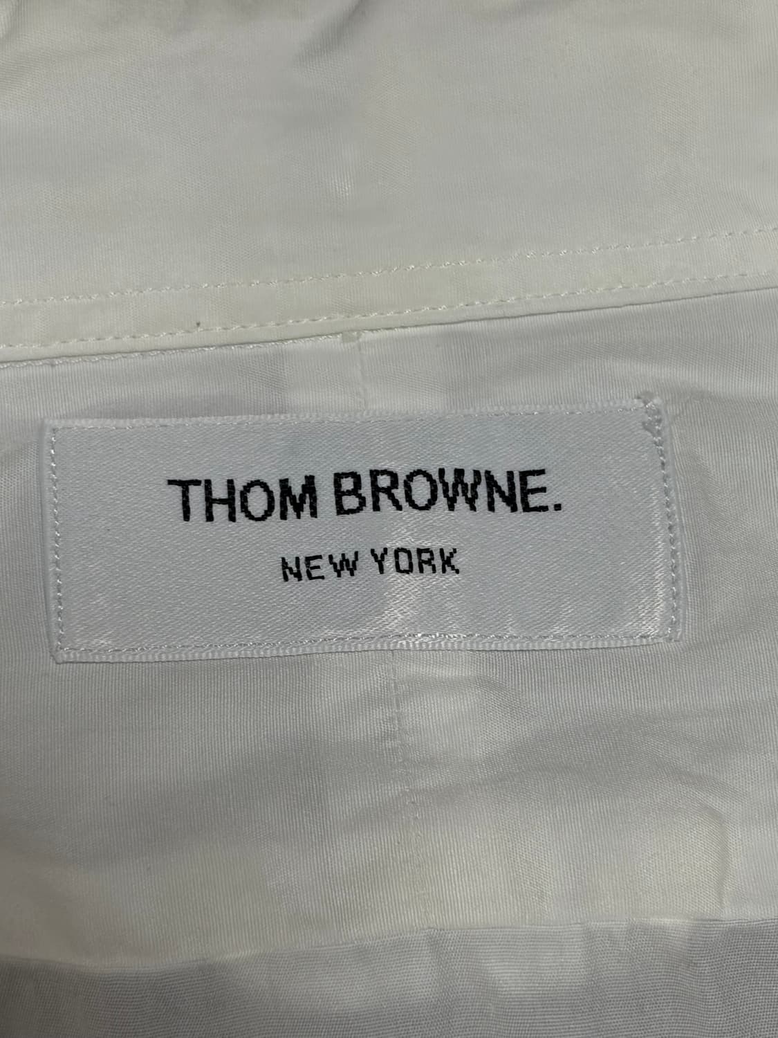 톰브라운 셔츠 2사이즈 상품이미지2