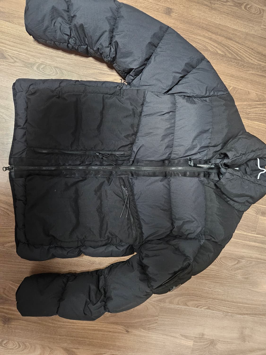 cp컴퍼니 타일론 패딩 46 상품이미지3