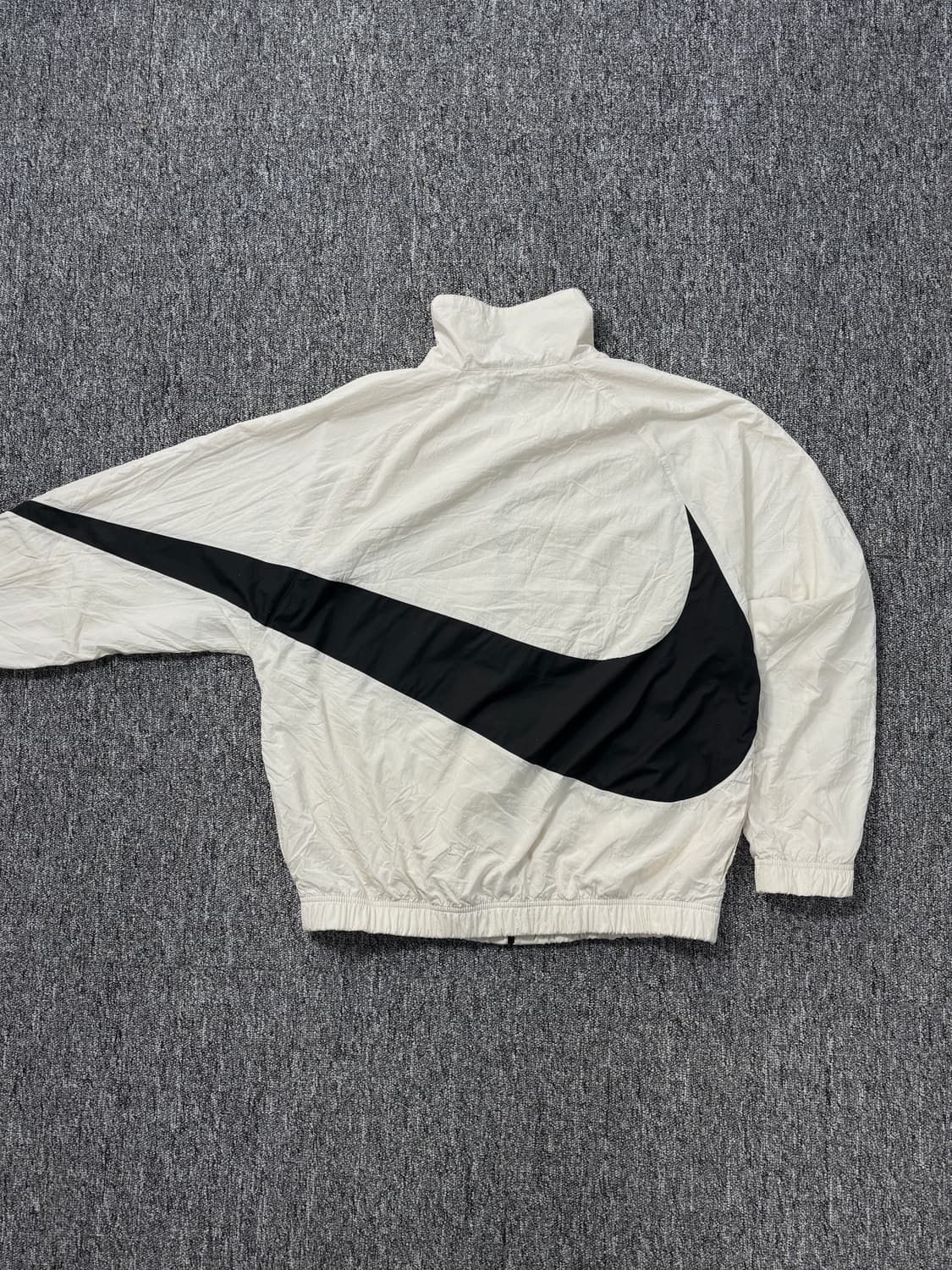 나이키 빅스우시 바람막이 자켓 상품이미지5