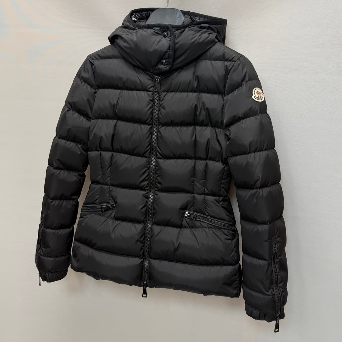 몽클레르 베튤라 다운 패딩재킷 ( 44 ) 상품이미지3